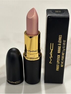 NEW MAC “You’ve got it” Frost Lipstick
HTF